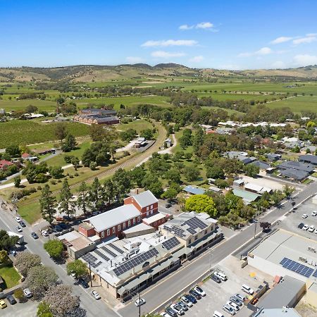The Tanunda Club Guest Suites Buitenkant foto